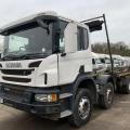 Scania P410 8x4 hookloader