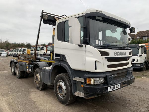 Scania P410 8x4 hookloader