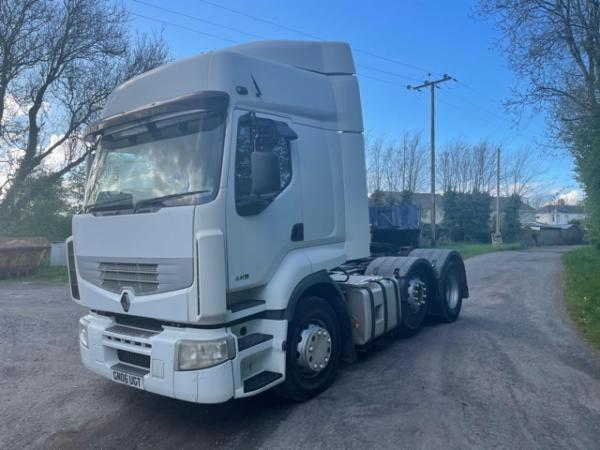 Renault premium 440